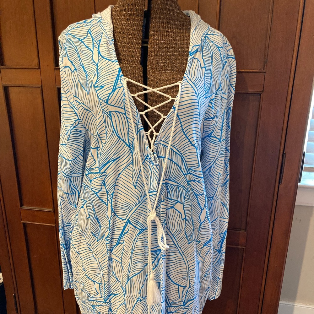 Charlie Holiday bathing suit cover up M